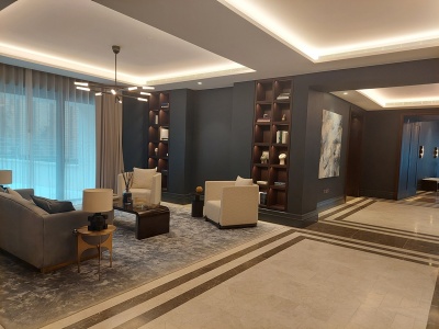 55-93 Knightsbridge