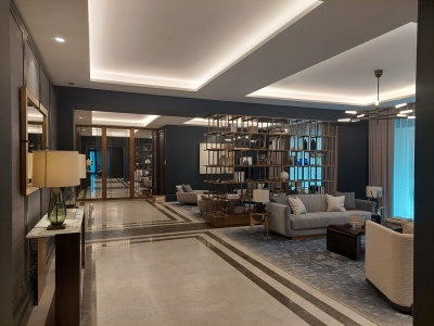 55-93 Knightsbridge